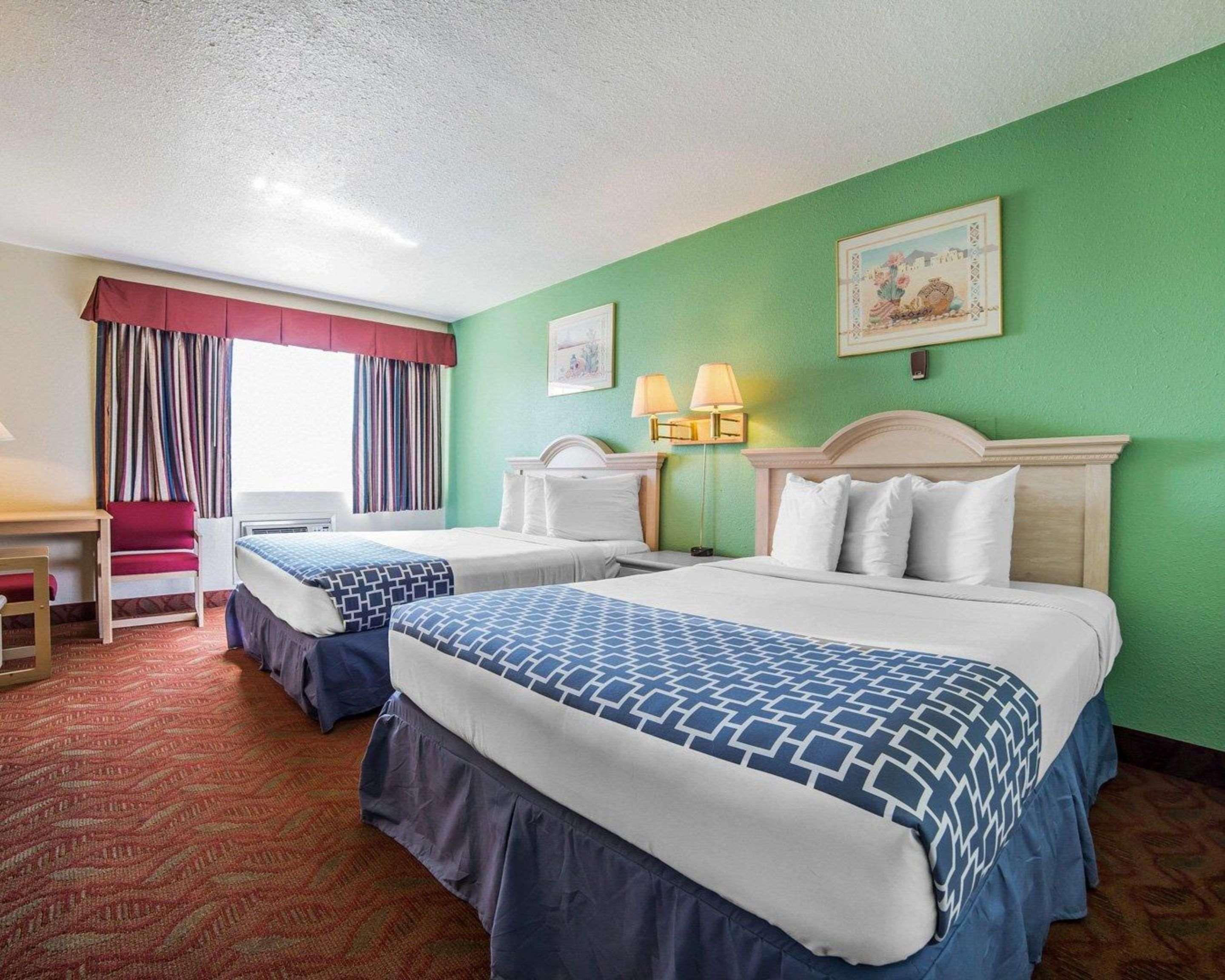 Econo Lodge Fallon Naval Air Station Area Buitenkant foto