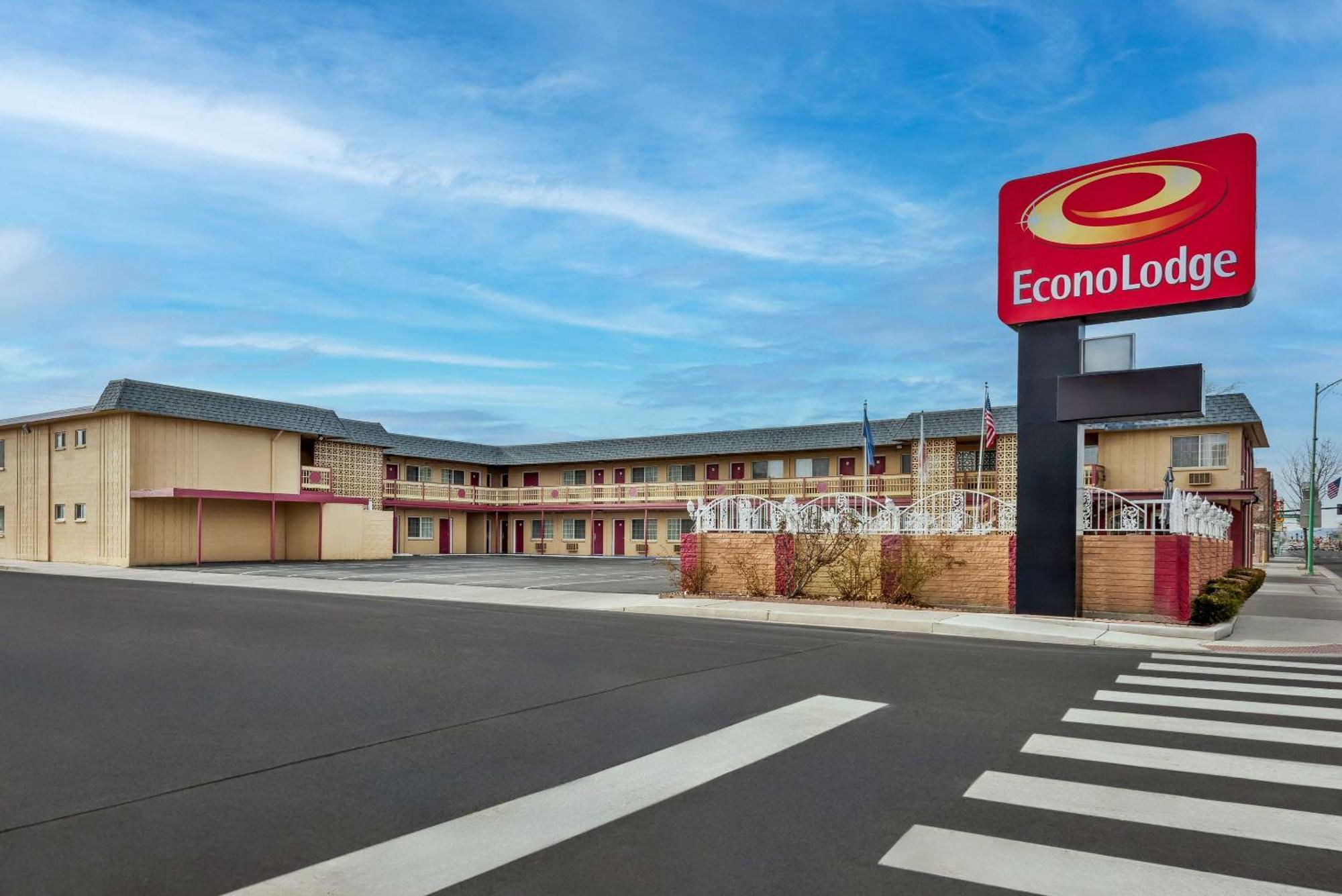 Econo Lodge Fallon Naval Air Station Area Buitenkant foto